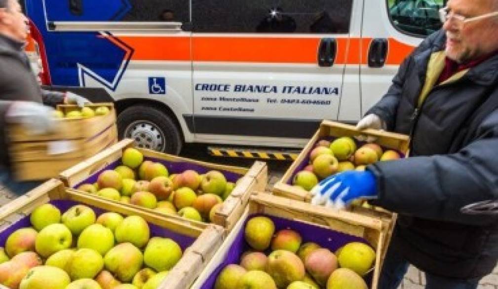 Emporio solidale: si allunga l'elenco delle persone che richiedono aiuti alimentari