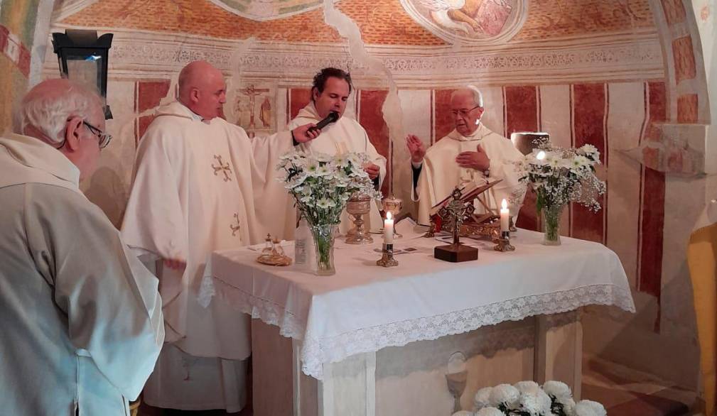 Castelcies: riconsegnato alla comunità l’oratorio di san Martino di Tours