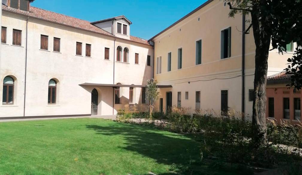 Il giardino dei Grani di Israa, dietro borgo Mazzini