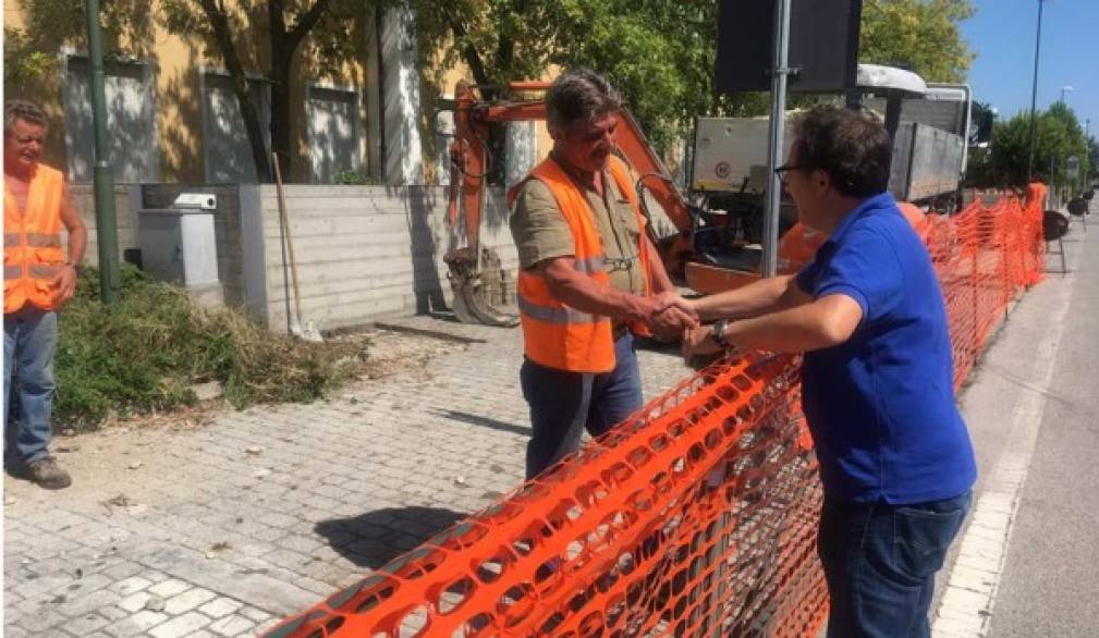 Canizzano, nuovo attraversamento pedonale davanti alla scuola