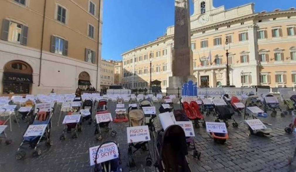 Assegno unico: la Camera approva il disegno di legge