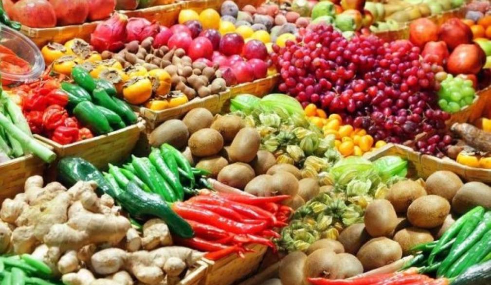 Mercati cittadini: ingressi contingentati e vendita limitata a generi alimentari, prodotti agricoli e florovivaistici