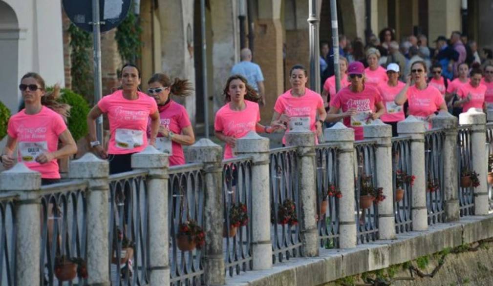 4.526 donne di corsa in città: partecipazione record per Treviso in Rosa