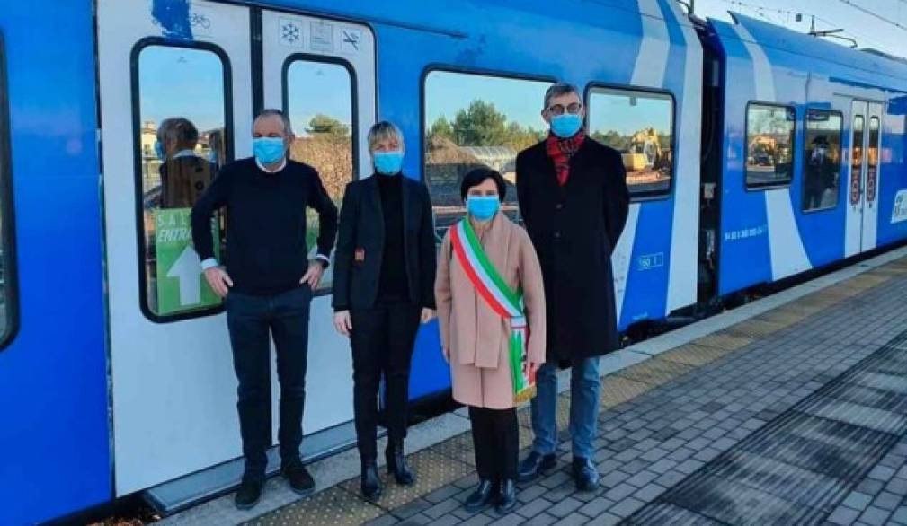 Camposampiero, è attiva la ferrovia elettrificata