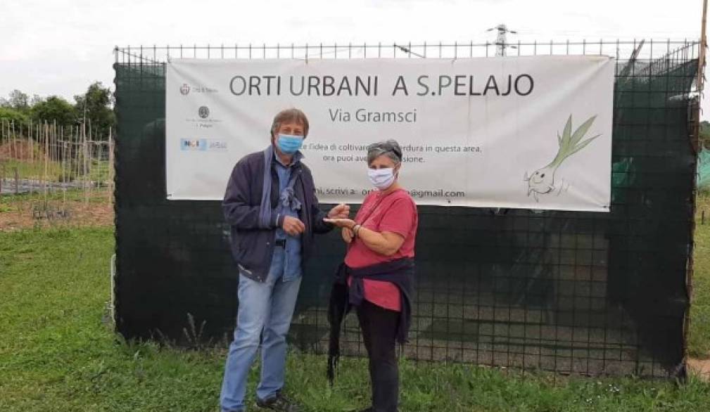 San Pelagio: nell'orto urbano ritrovata una fede nuziale del 1959. Riconsegnata alla figlia