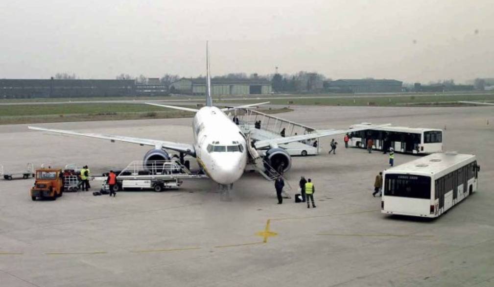 Aeroporto Canova, le reazioni alla firma del piano di sviluppo