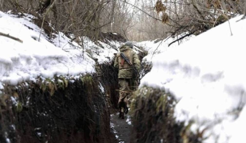 Editoriale: Guerra in Ucraina, esubero di armi e carenza di grano