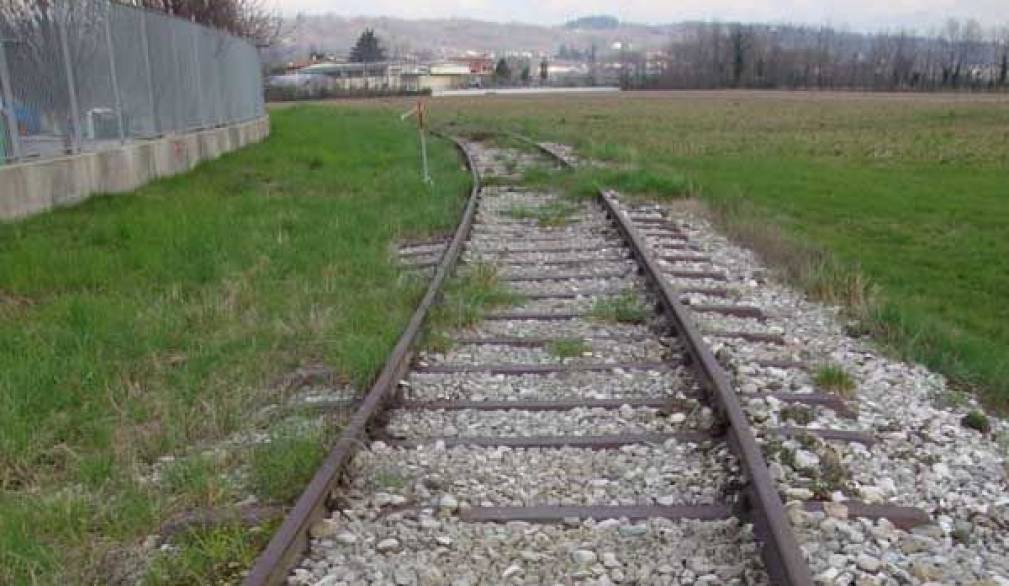 Procedono i lavori per la pista ciclopedonale sulla fronda ferroviaria tra Montebelluna e il Piave. Risolto il &quot;nodo&quot; Bidasio