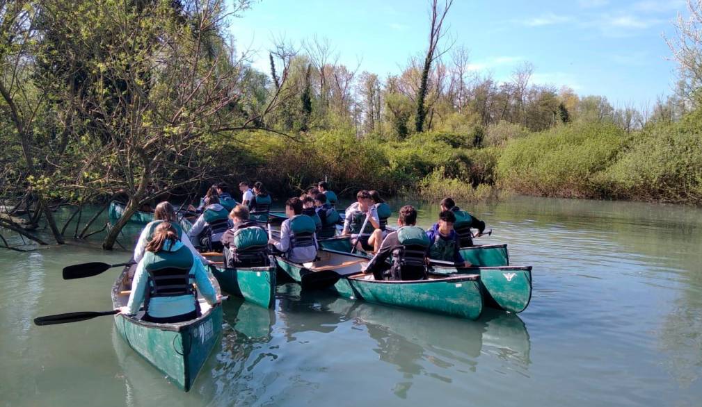 Gli studenti del liceo Da Vinci di Treviso alla scoperta del fiume Sile con Legambiente