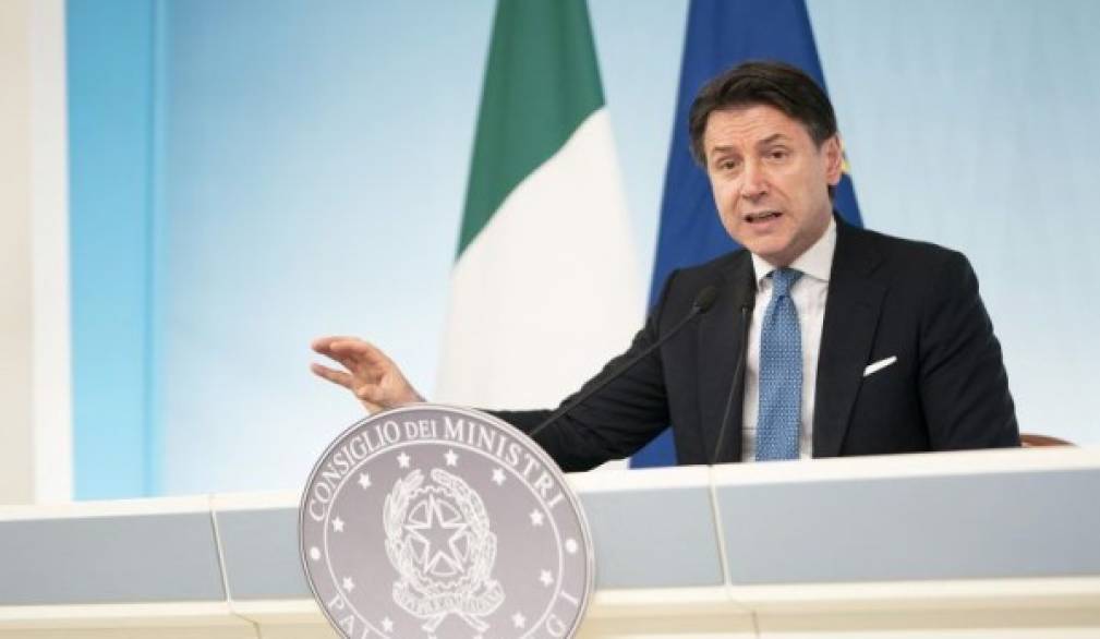 Conte: &quot;Stanziata cifra straordinaria di 25 miliardi per far fronte all'emergenza&quot;