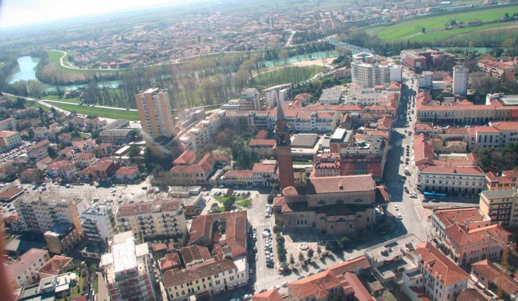 Urbanistica a San Donà: grattacieli, perché no? Ma si pensi ai più deboli. L’analisi di Francesco Finotto