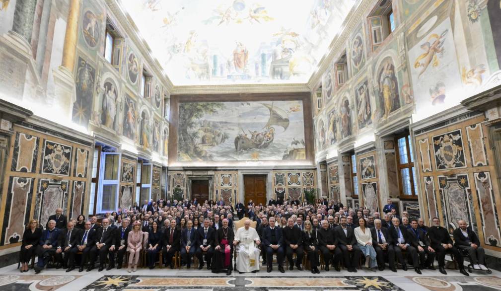 Il Papa ai giornali diocesani: “Promuovere ecologia della comunicazione”