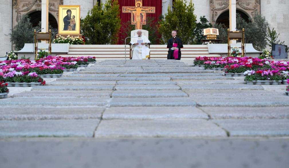 Papa Francesco nella Laudate Deum: “Non reagiamo abbastanza alla crisi climatica