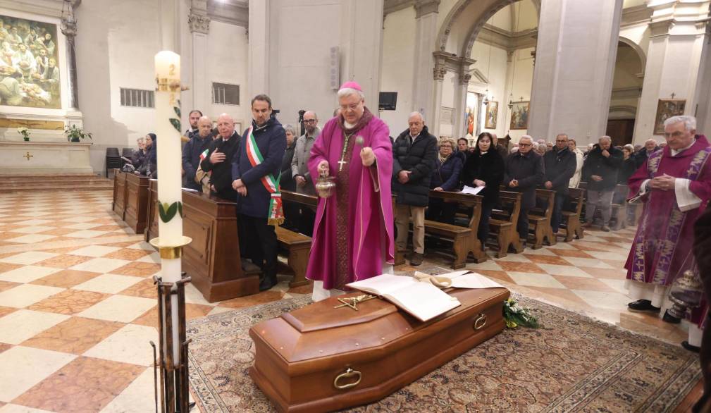 agenzia foto film treviso funerale Don Lucio Bonora