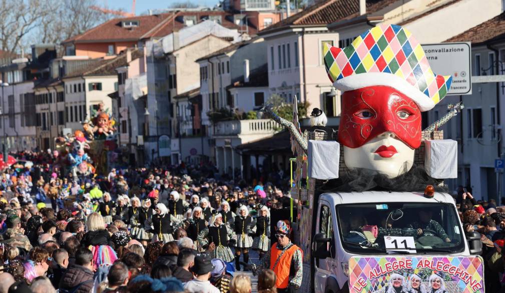 Carnevale, gran chiusura a Treviso con 80 mila persone