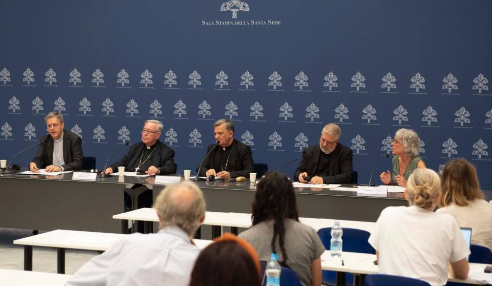 Conferenza Stampa di presentazione dell’“Instrumentum laboris” per la Seconda Sessione della XVI Assemblea Generale Ordinaria del Sinodo dei Vescovi (2-27 ottobre 2024)