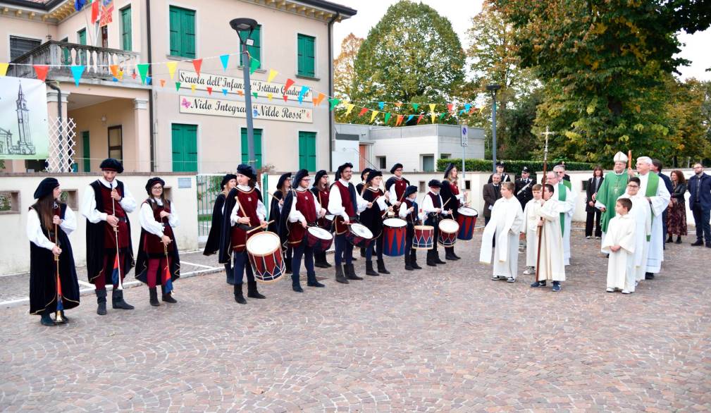 Briana, la bellezza ritrovata. Inaugurati con il Vescovo i lavori alla chiesa