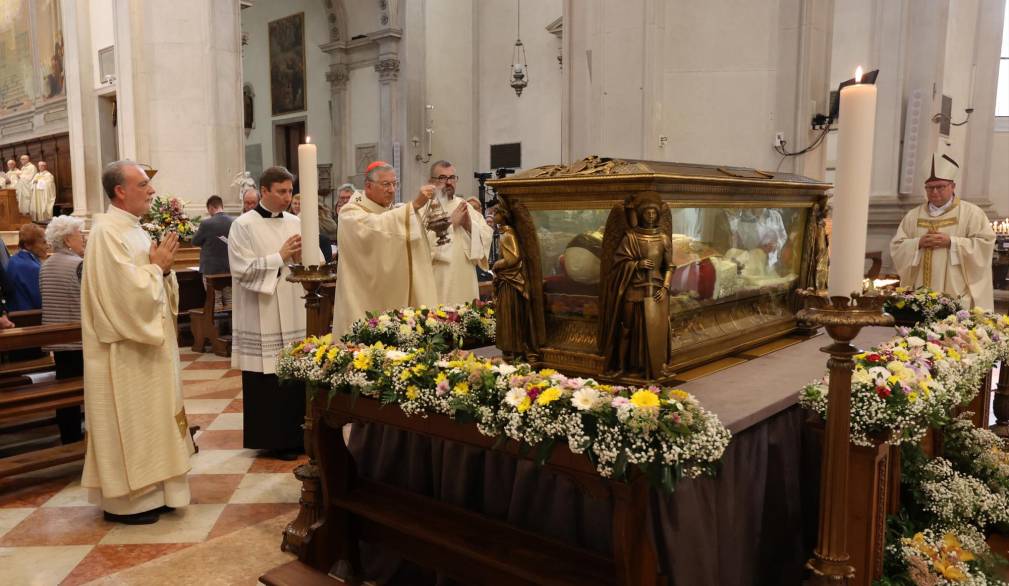 Peregrinatio corporis di san Pio X: messa con patriarca di Venezia Francesco Moraglia, in Cattedrale