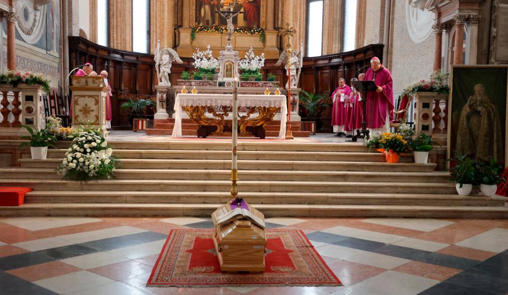 Don Lino Cusinato, i funerali presieduti dal Vescovo: “Talenti vissuti come dono di Dio”