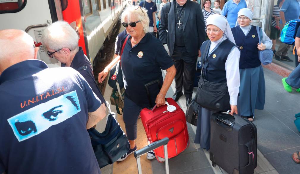 I pellegrini trevigiani diretti a Lourdes partono dalla stazione