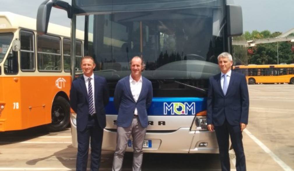 Mom sempre più green: 14 nuovi bus ecologici