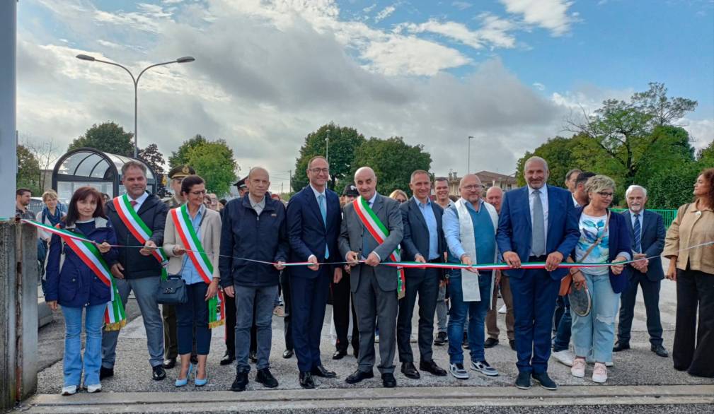 Inaugurata a Vedelago la rinnovata scuola media “Don Bosco”