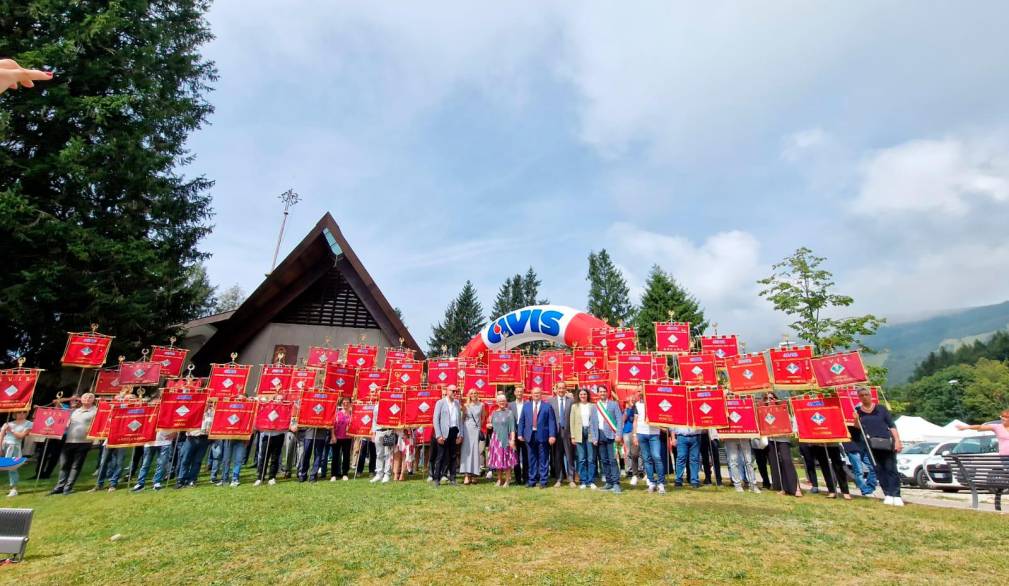 Foto di gruppo alla Giornata del donatore dell’Avisi di Treviso, a Pianezze - Foto: Avis Treviso