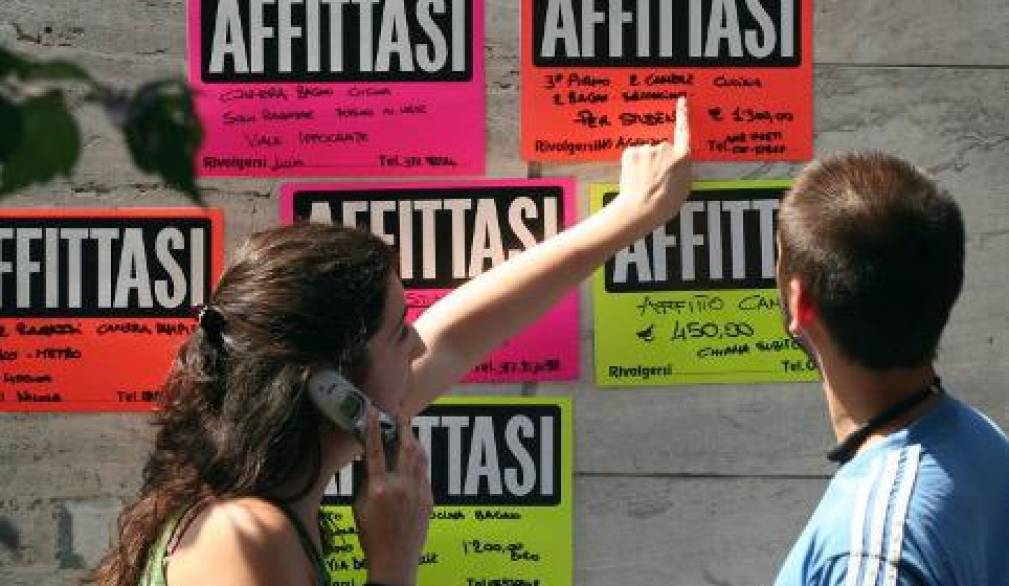 Caro affitti, le proteste degli studenti