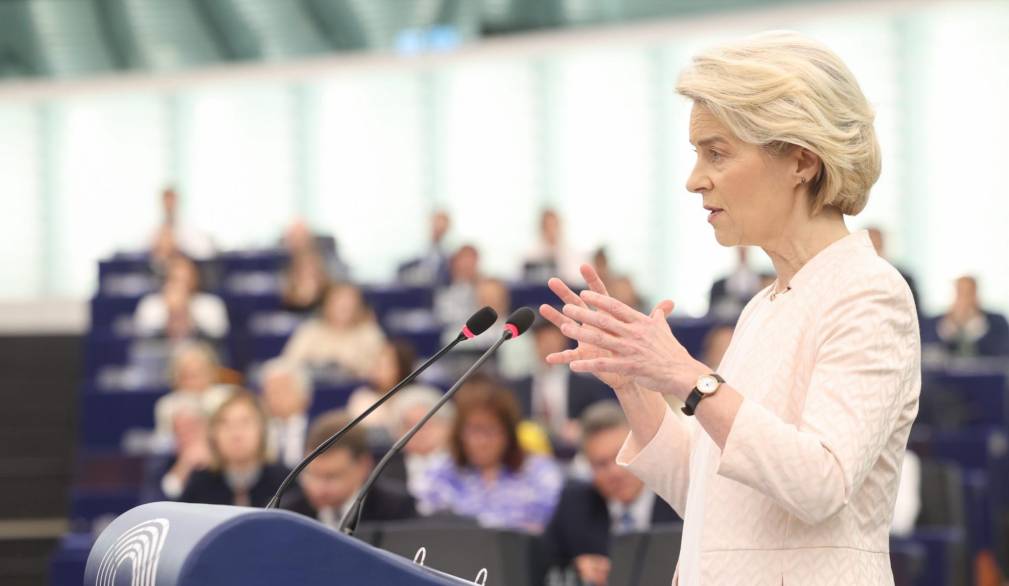 Ursula Von der Leyen confermata alla presidenza della Commissione Ue