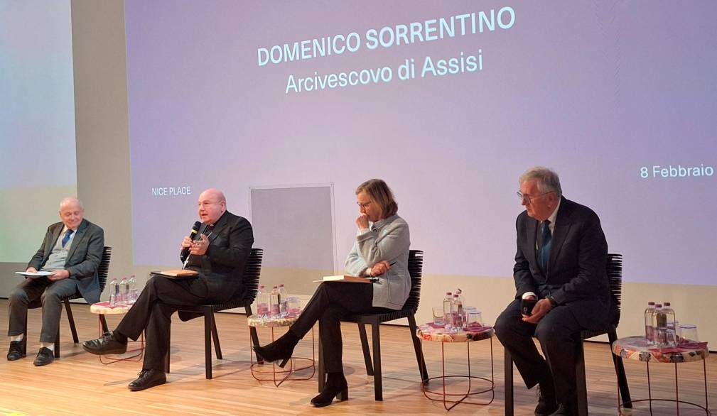 Mons. Domenico Sorrentino, arcivescovo di Assisi, già postulatore della causa di beatificazione di Toniolo, in un convegno a Oderzo