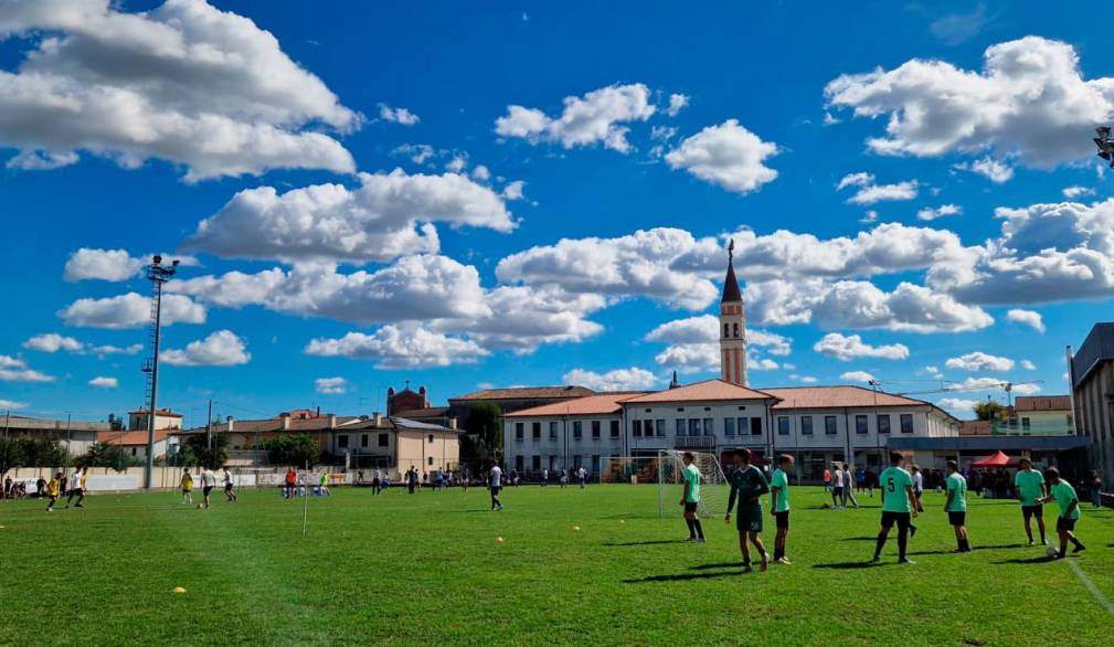 In memoria di don Edy un torneo di calcetto a San Martino di Lupari