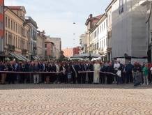 San Donà. inaugurata piazzetta Trevisan: spazio rinnovato, che “connette” la città