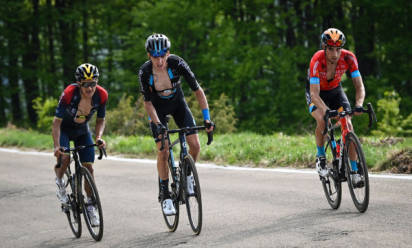 Speciale Giro d'Italia: vincere sulla Marmolada, il sogno per molti ciclisti