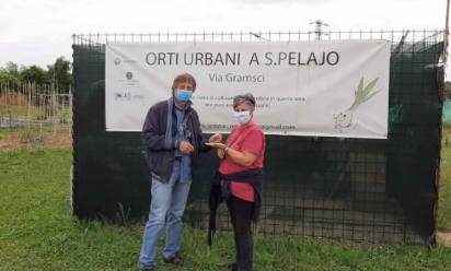 San Pelagio: nell'orto urbano ritrovata una fede nuziale del 1959. Riconsegnata alla figlia