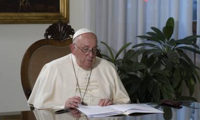 Papa Francesco: lettera ai cattolici del Medio Oriente, “vergognosa incapacità di far tacere le armi”