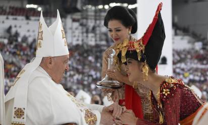 Alcune immagini della visita di papa Francesco in Indonesia