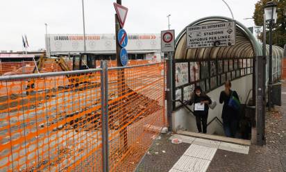 AG.FOTOFILM. TREVISO. CANTIERE STAZIONE DEI TRENI