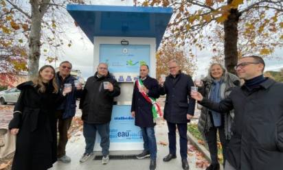 Nuova casa dell'acqua in piazza Martiri a Montebelluna