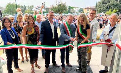 Cerimonia di inaugurazione alla scuola Scarpa di Villorba - Foto: Comune di Villorba