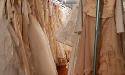 A Castagnole gli abiti da sposa “made in Caritas”