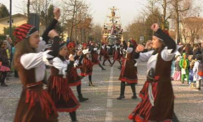 Stesso carnevale ma nuovi temi per i carri mascherati