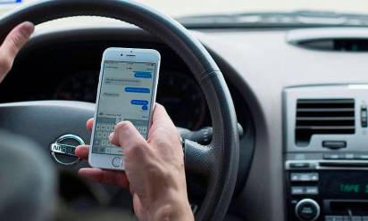 Telefono al volante, multa sempre legittima.